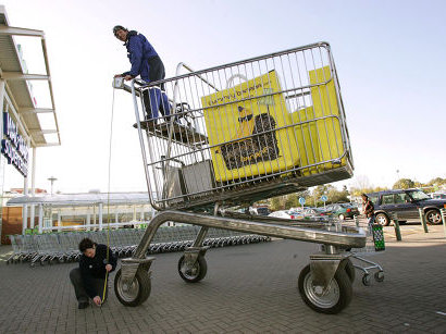 Custom allow wheels made for giant motorised shopping trolley made for Jackass