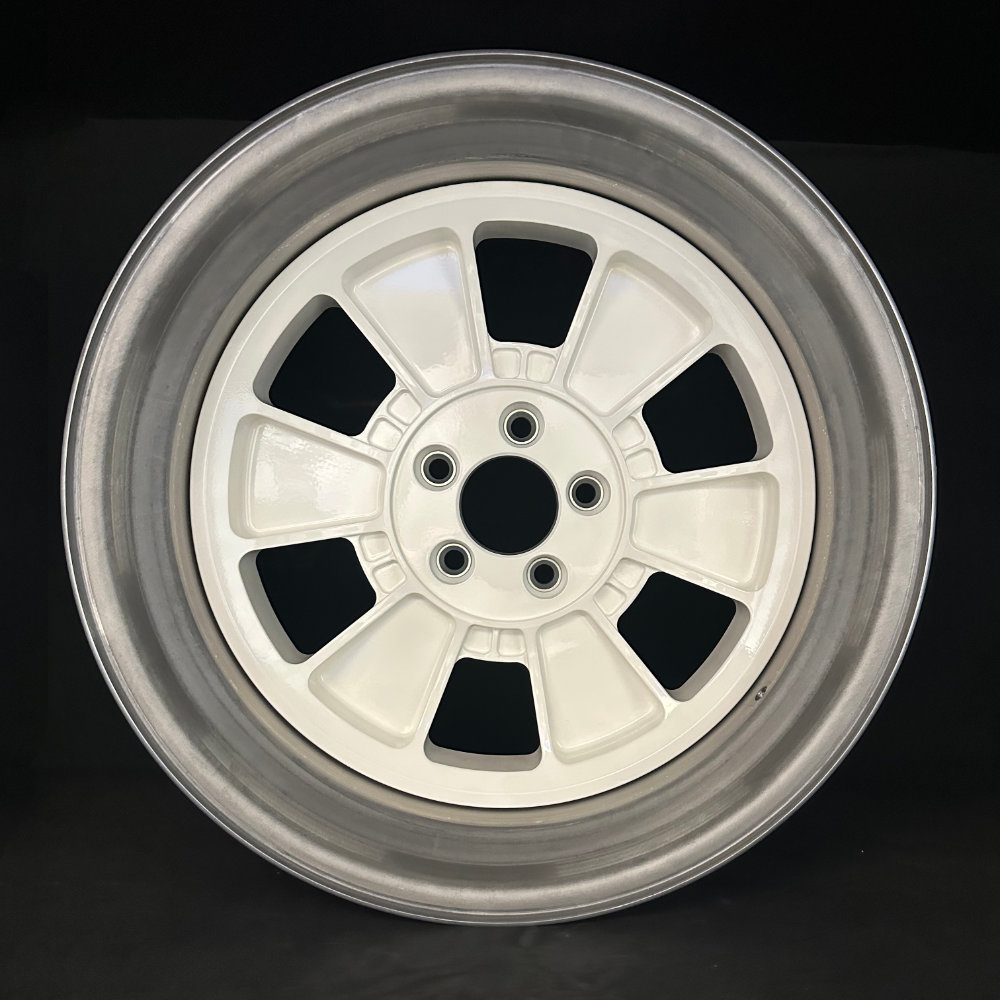Bespoke 18" billet wheels, inspired by the legendary Daytona FIA race wheels. Made by Image Wheels for Pro V8 in France.